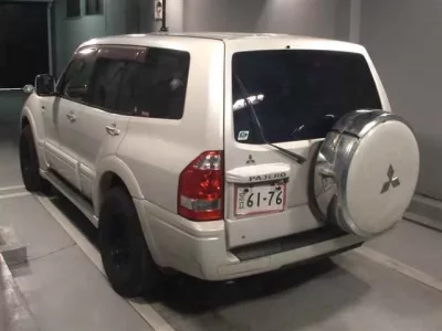 Mitsubishi PAJERO  с аукциона в Японии