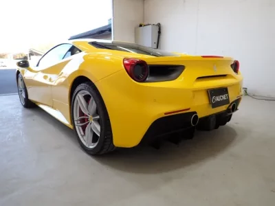Ferrari 488