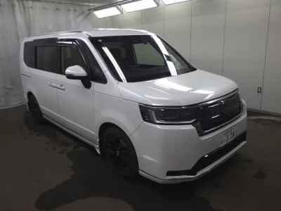 Honda STEP WAGON  с аукциона в Японии