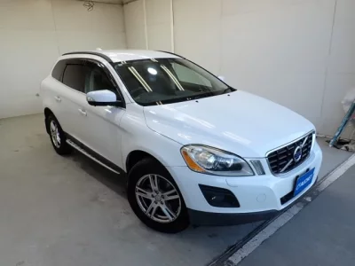 Volvo XC60  с аукциона в Японии