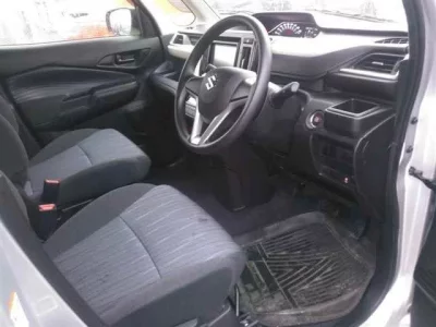 Suzuki SOLIO  с аукциона в Японии