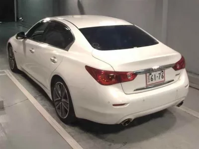 Nissan SKYLINE  с аукциона в Японии