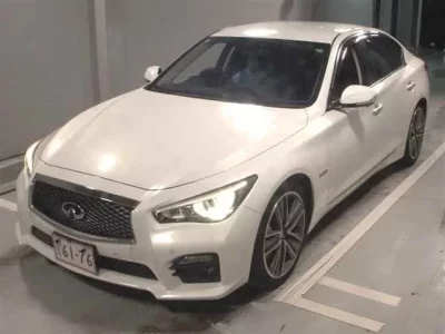 Nissan SKYLINE  с аукциона в Японии