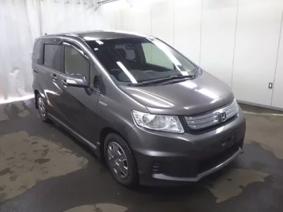 Honda FREED  с аукциона в Японии