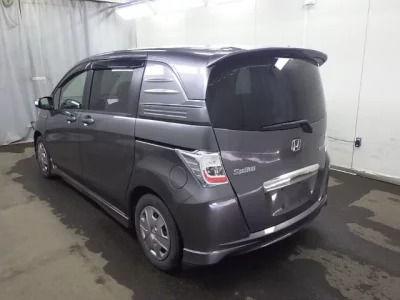 Honda FREED  с аукциона в Японии