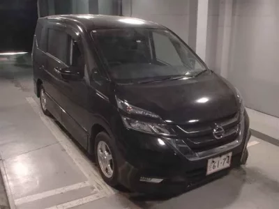 Nissan SERENA  с аукциона в Японии