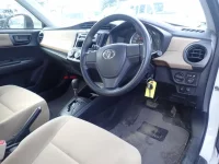 Toyota COROLLA AXIO лот № 25016 оценка 3.5  с аукциона в Японии 2