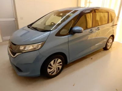 Honda FREED  с аукциона в Японии