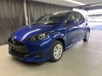 Toyota YARIS лот № 1077 оценка R  с аукциона в Японии 4