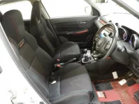 Suzuki SWIFT лот № 28029 оценка R  с аукциона в Японии 5