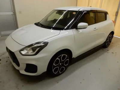Suzuki SWIFT  с аукциона в Японии