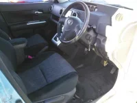 Toyota COROLLA RUMION лот № 242 оценка 3.5  с аукциона в Японии 2