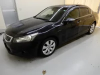 Honda INSPIRE лот № 28084 оценка 3  с аукциона в Японии 1