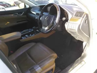 Lexus GS  с аукциона в Японии