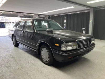 Nissan CEDRIC
