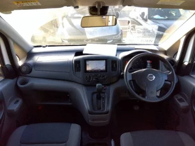 Nissan NV200  с аукциона в Японии