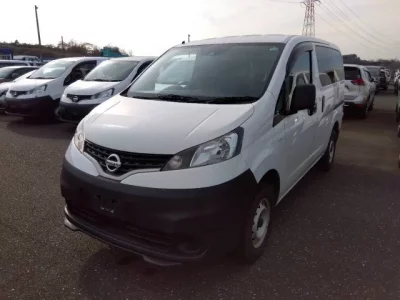 Nissan NV200  с аукциона в Японии