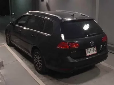Volkswagen GOLF VARIANT