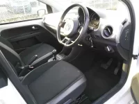 Volkswagen UP лот № 8123 оценка 3  с аукциона в Японии 2