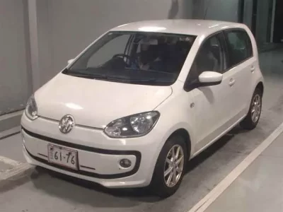 Volkswagen UP  с аукциона в Японии