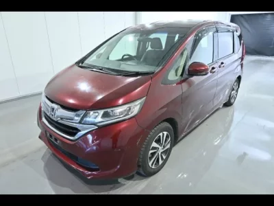 Honda FREED  с аукциона в Японии