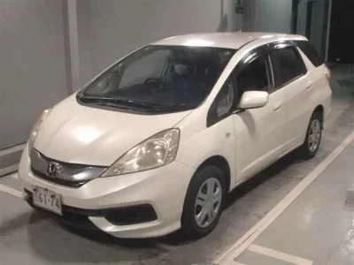 Honda FIT SHUTTLE  с аукциона в Японии