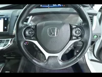 Honda JADE лот № 20091 оценка 4  с аукциона в Японии 8