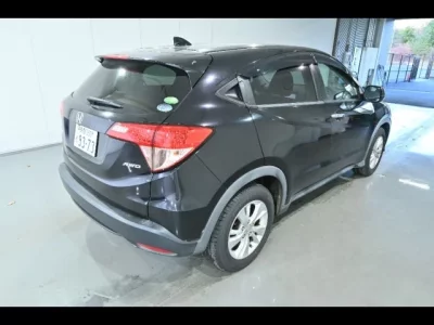 Honda VEZEL  с аукциона в Японии