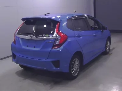 Honda FIT  с аукциона в Японии