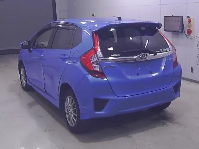 Honda FIT  с аукциона в Японии