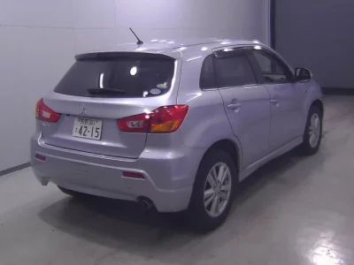 Mitsubishi RVR