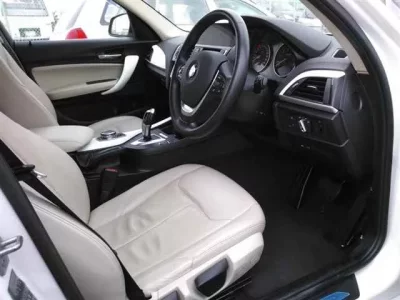 BMW 1-Series  с аукциона в Японии