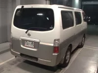 Nissan CARAVAN лот № 8267 оценка R  с аукциона в Японии 4