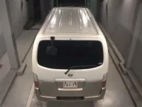 Nissan CARAVAN лот № 8267 оценка R  с аукциона в Японии 5