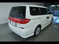 Honda ELYSION лот № 20197 оценка R  с аукциона в Японии 2