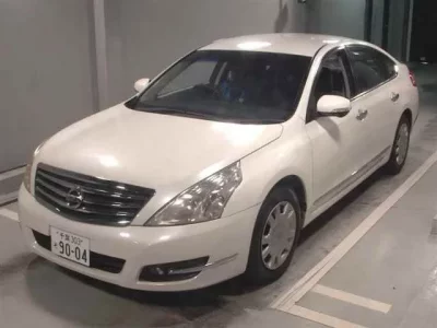 Nissan TEANA