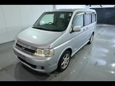 Honda STEP WAGON  с аукциона в Японии