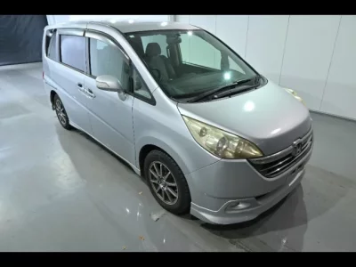 Honda STEP WAGON  с аукциона в Японии