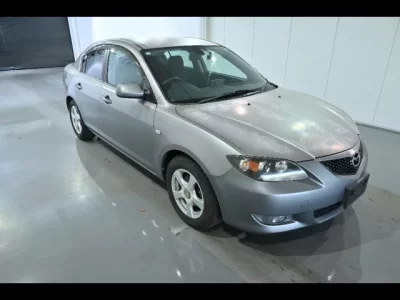 Mazda AXELA  с аукциона в Японии