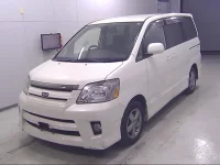 Toyota NOAH лот № 19048 оценка 3.5  с аукциона в Японии 1