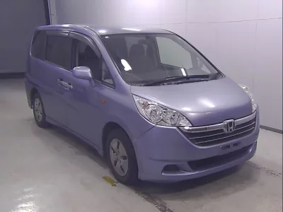 Honda STEP WAGON  с аукциона в Японии