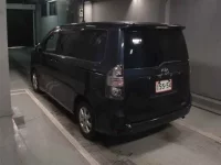 Toyota VOXY лот № 428 оценка 3.5  с аукциона в Японии 1