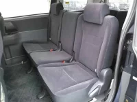 Toyota VOXY лот № 428 оценка 3.5  с аукциона в Японии 8