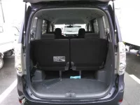 Toyota VOXY лот № 428 оценка 3.5  с аукциона в Японии 9