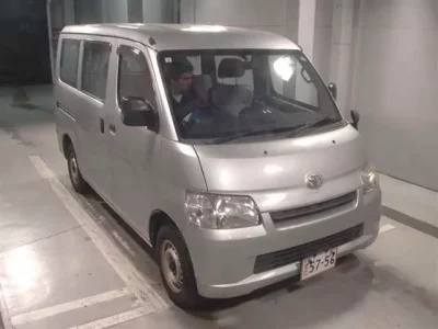 Toyota TOWN ACE VAN  с аукциона в Японии
