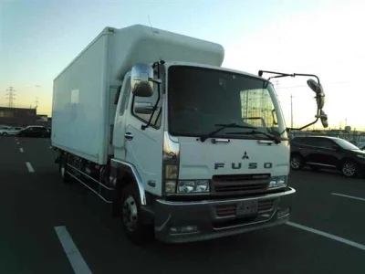 Mitsubishi FUSO FIGHTER