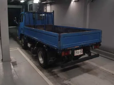Isuzu ELF  с аукциона в Японии