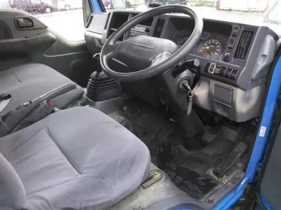 Isuzu ELF  с аукциона в Японии