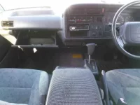 Toyota HIACE VAN лот № 4037 оценка R  с аукциона в Японии 7