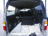 Toyota HIACE VAN лот № 4037 оценка R  с аукциона в Японии 8